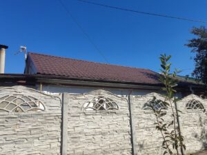 Коричневая металлочерепица. Ялта